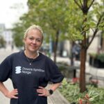 Eva-Mari Andersen som er ansatt i Downs Syndrom Norge sin administrasjon